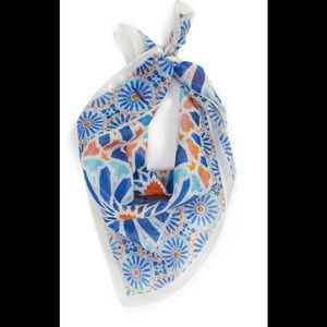 Star Tile Bandana
REBECCA MINKOFF NWT